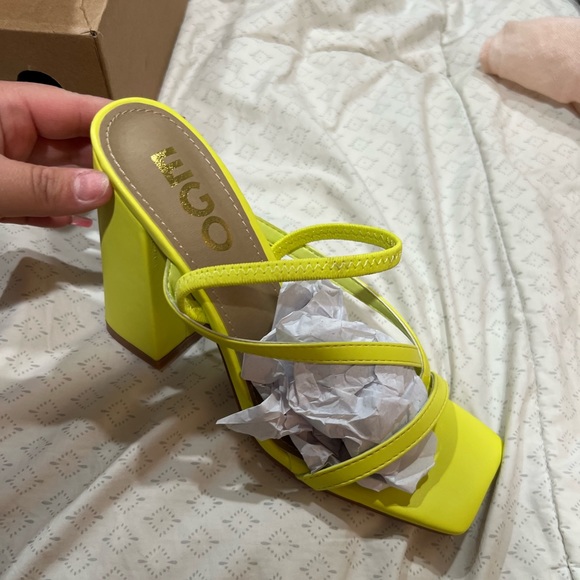 EGO green heels - Picture 1 of 2